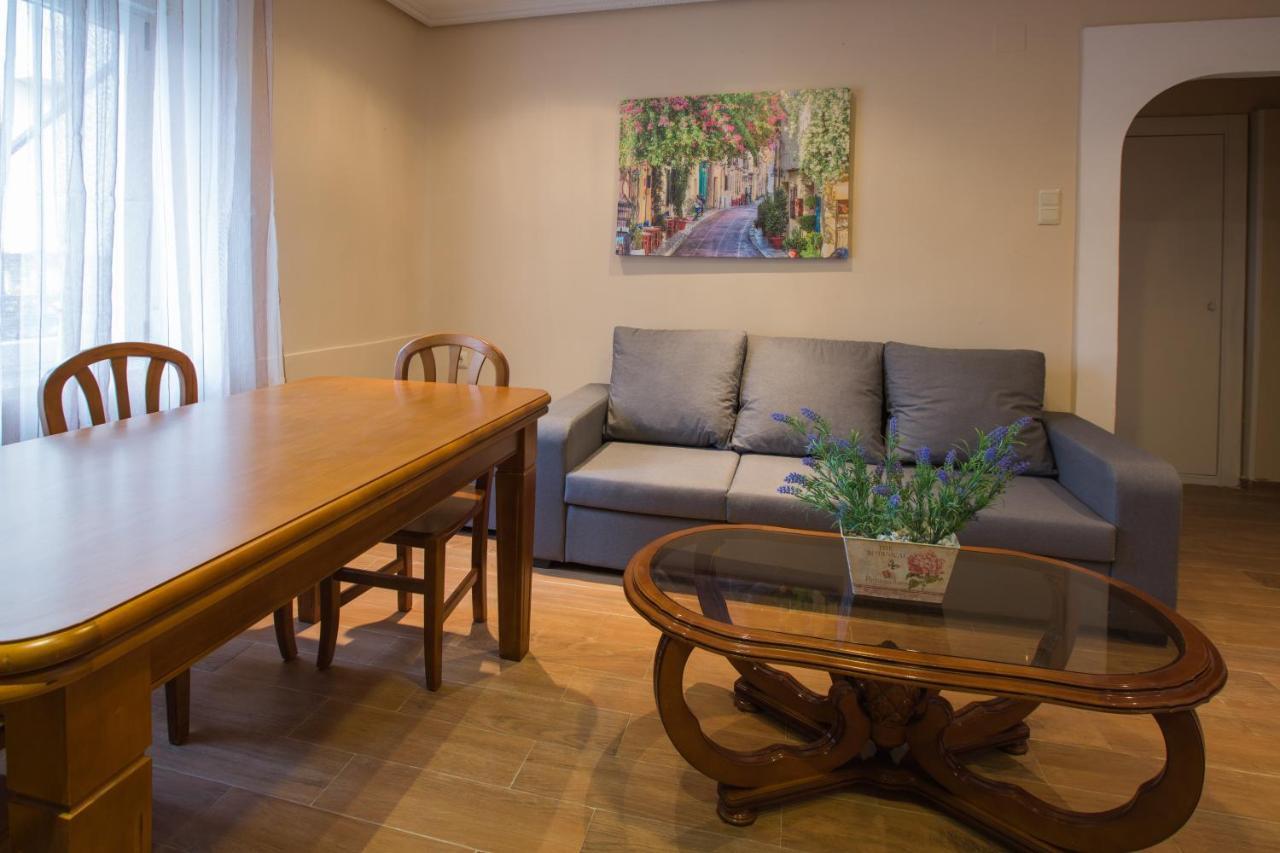 Apartamentos Turisticos Avila Villa Carmen III Buitenkant foto