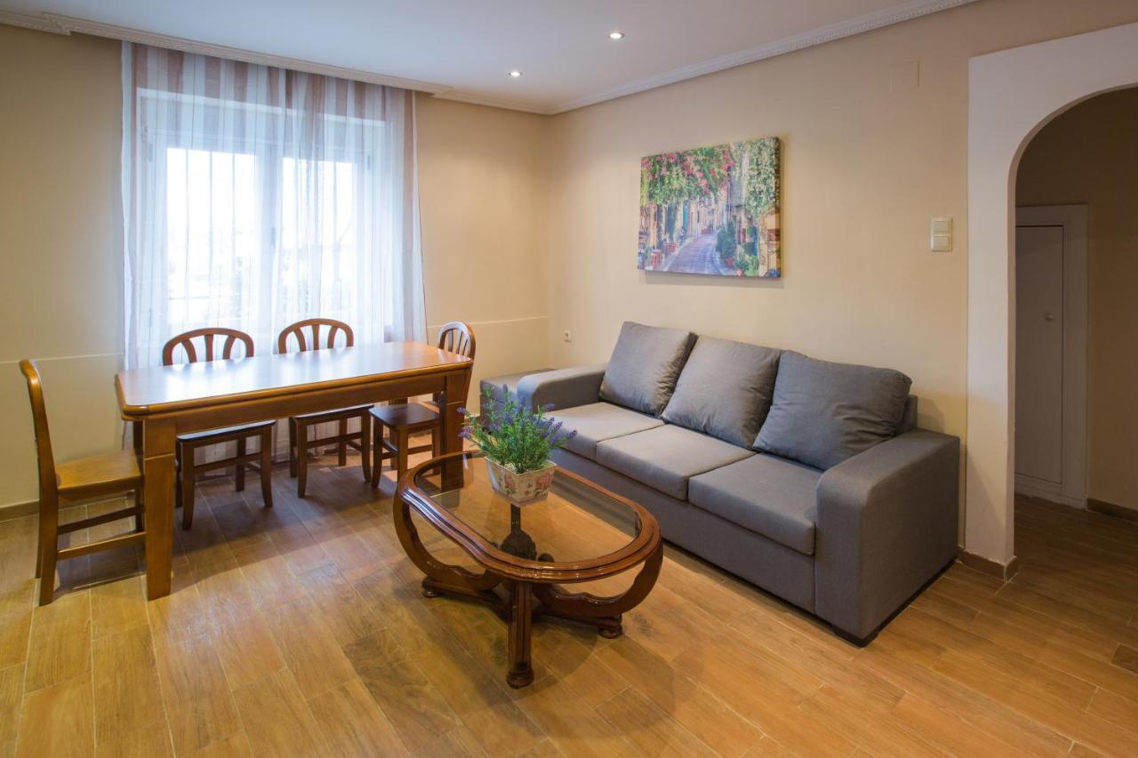 Apartamentos Turisticos Avila Villa Carmen III Buitenkant foto